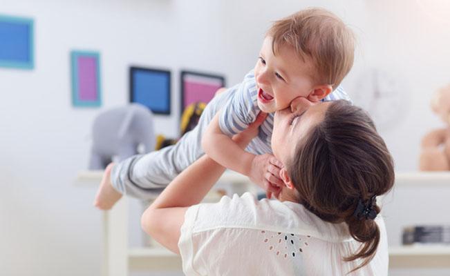 Ne laissez pas l'allergie au lait de vache assombrir la vie de votre enfant